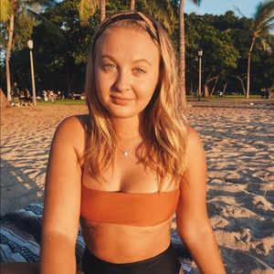 Meet your Posher, Emma